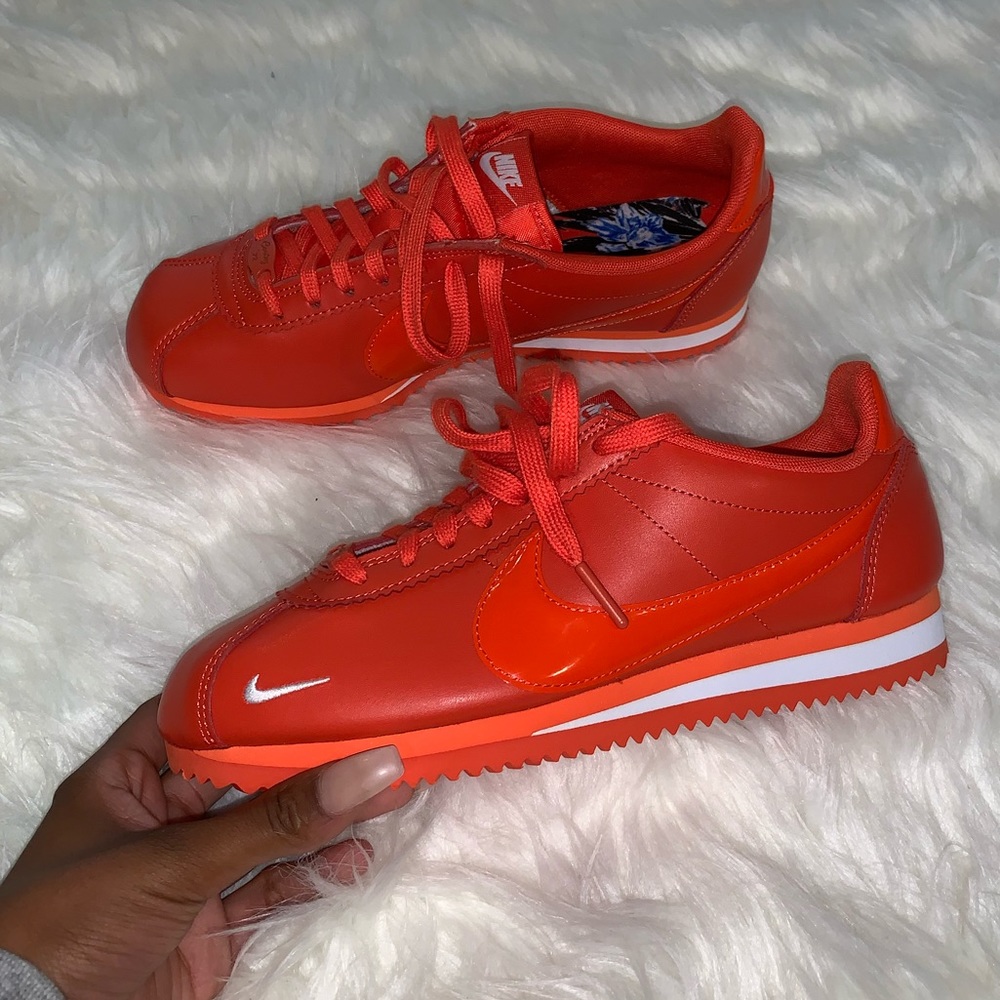 Nike Cortez Brand New - Picture 1 of 6